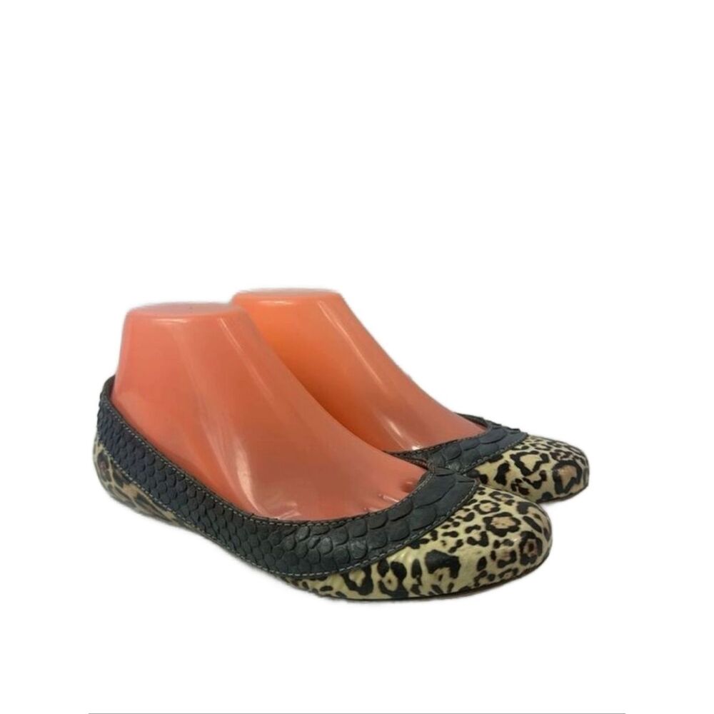 Devi Kroell Leather Flat Women's Shoes